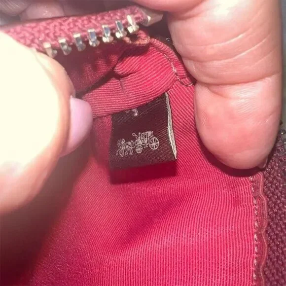 Coach Women's Pink Signature Wristlet Pouch with Strap - F22716 - Picture 8 of 9